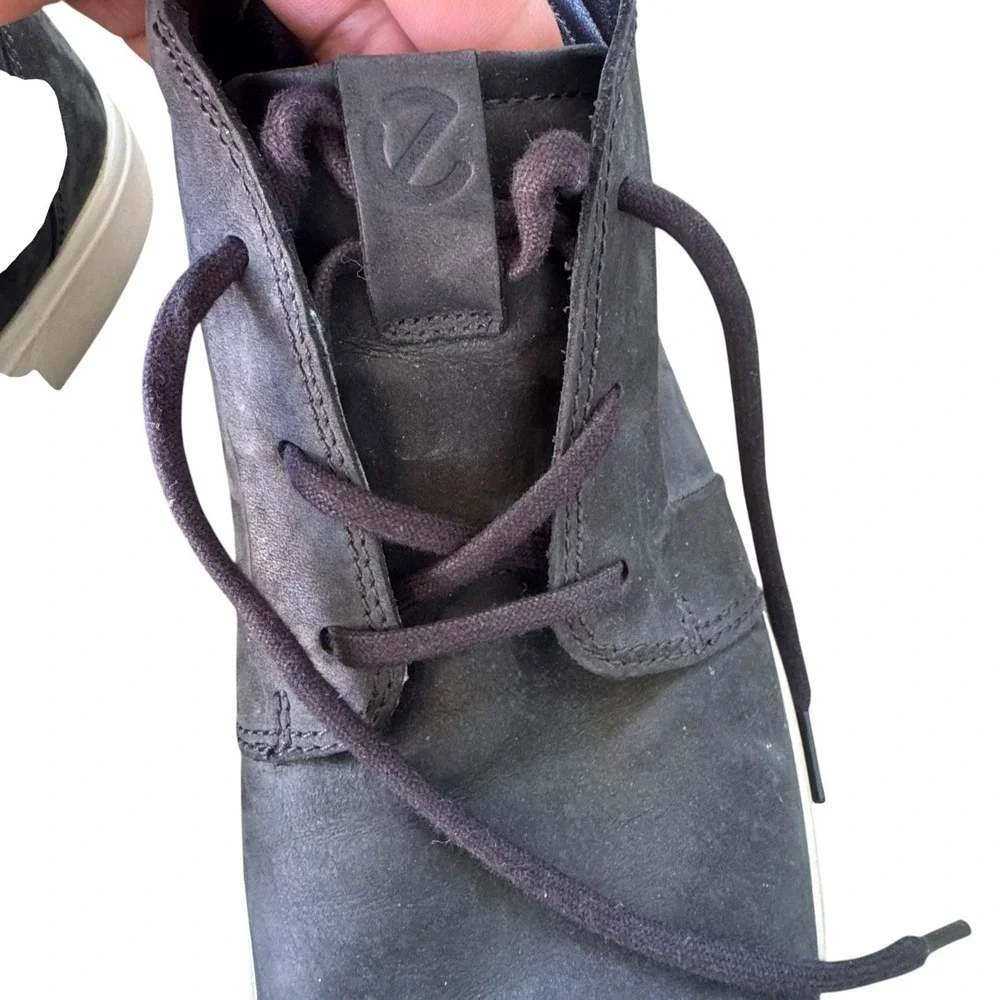 Ecco Soft 7 Chukka Ankle Boots Mens Size 8 Black Nubuck Leather Casual Lace Up